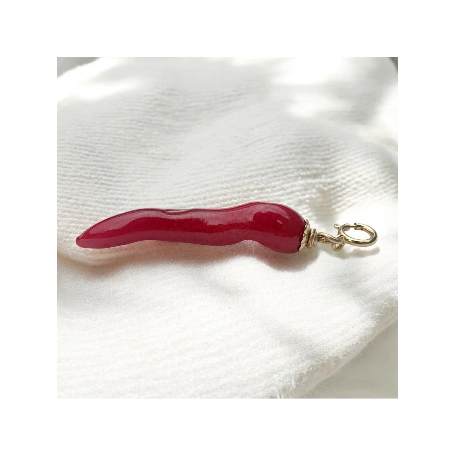Rosso Vivo - Chilli Totem (Charm Only - No Necklace)