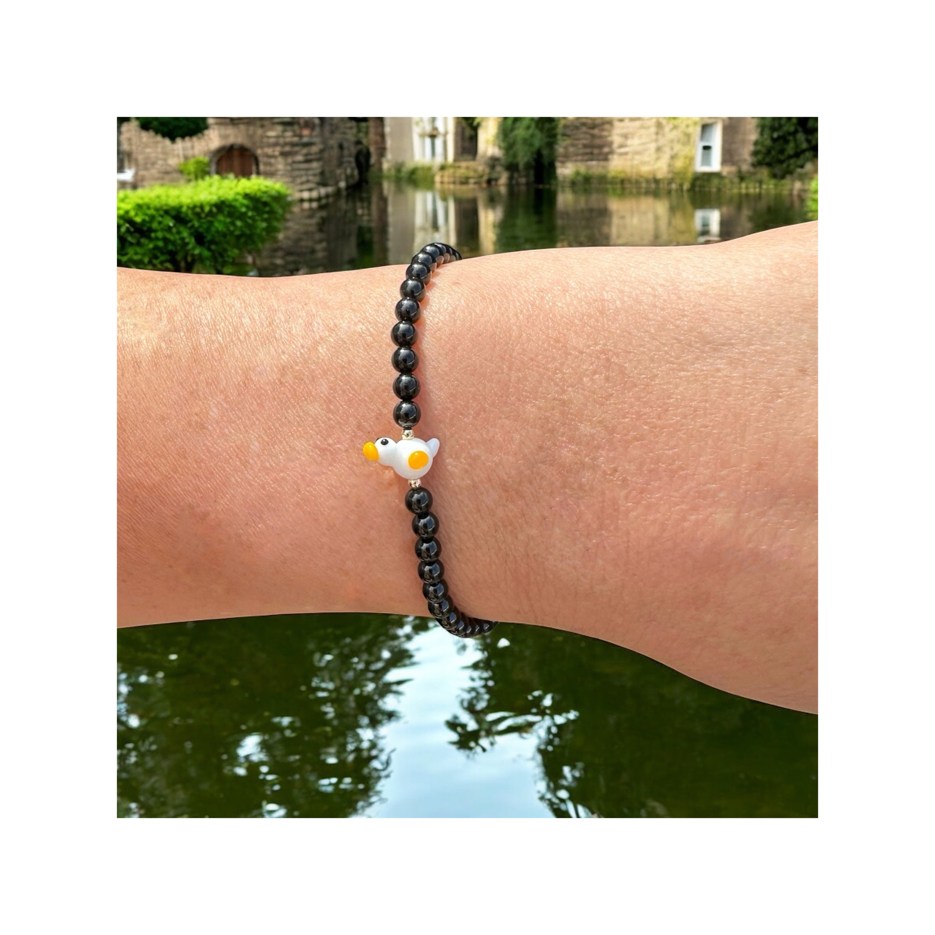 The Icon – Tiny Duck (White)