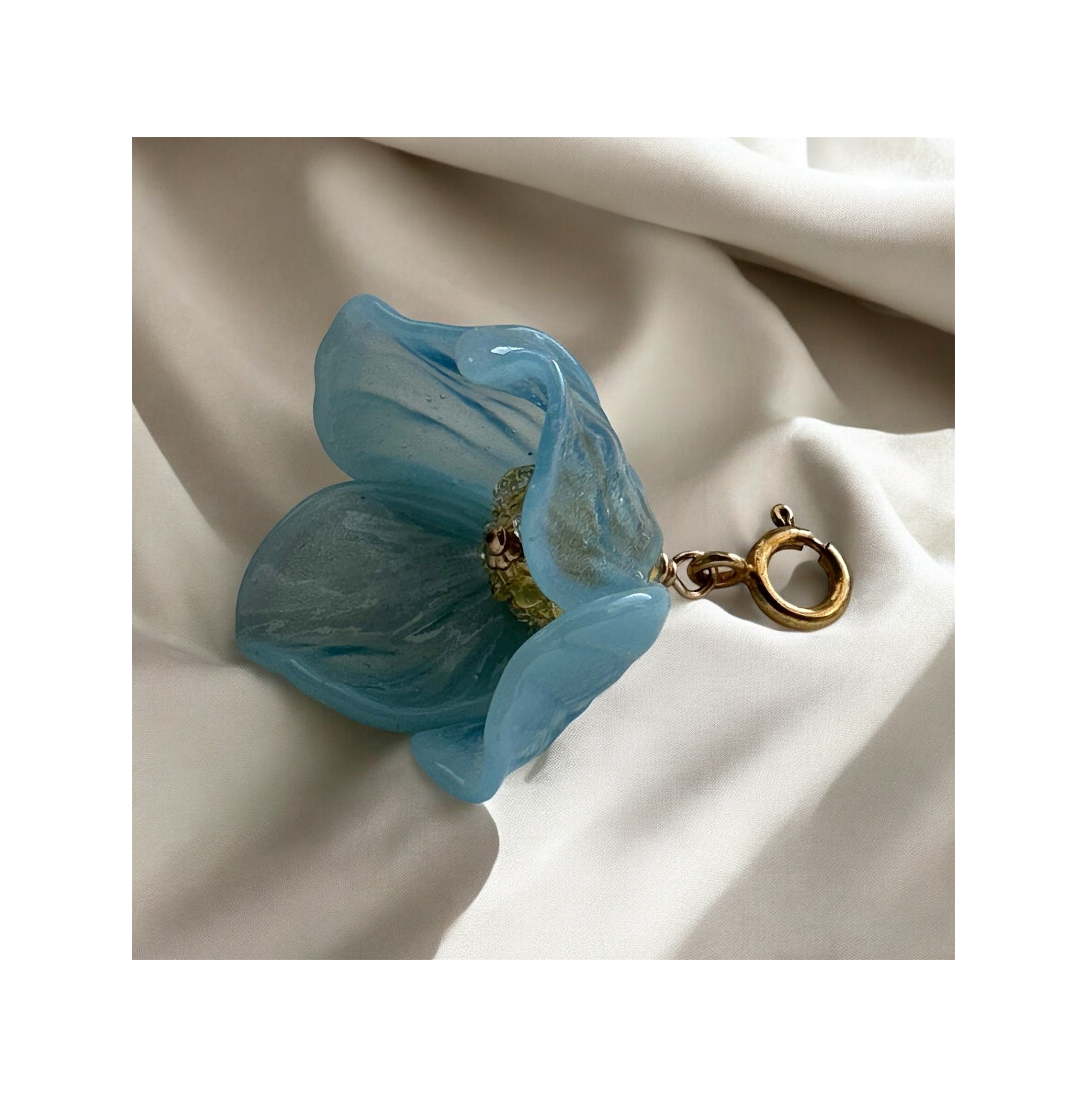 Bloom – Held Breath