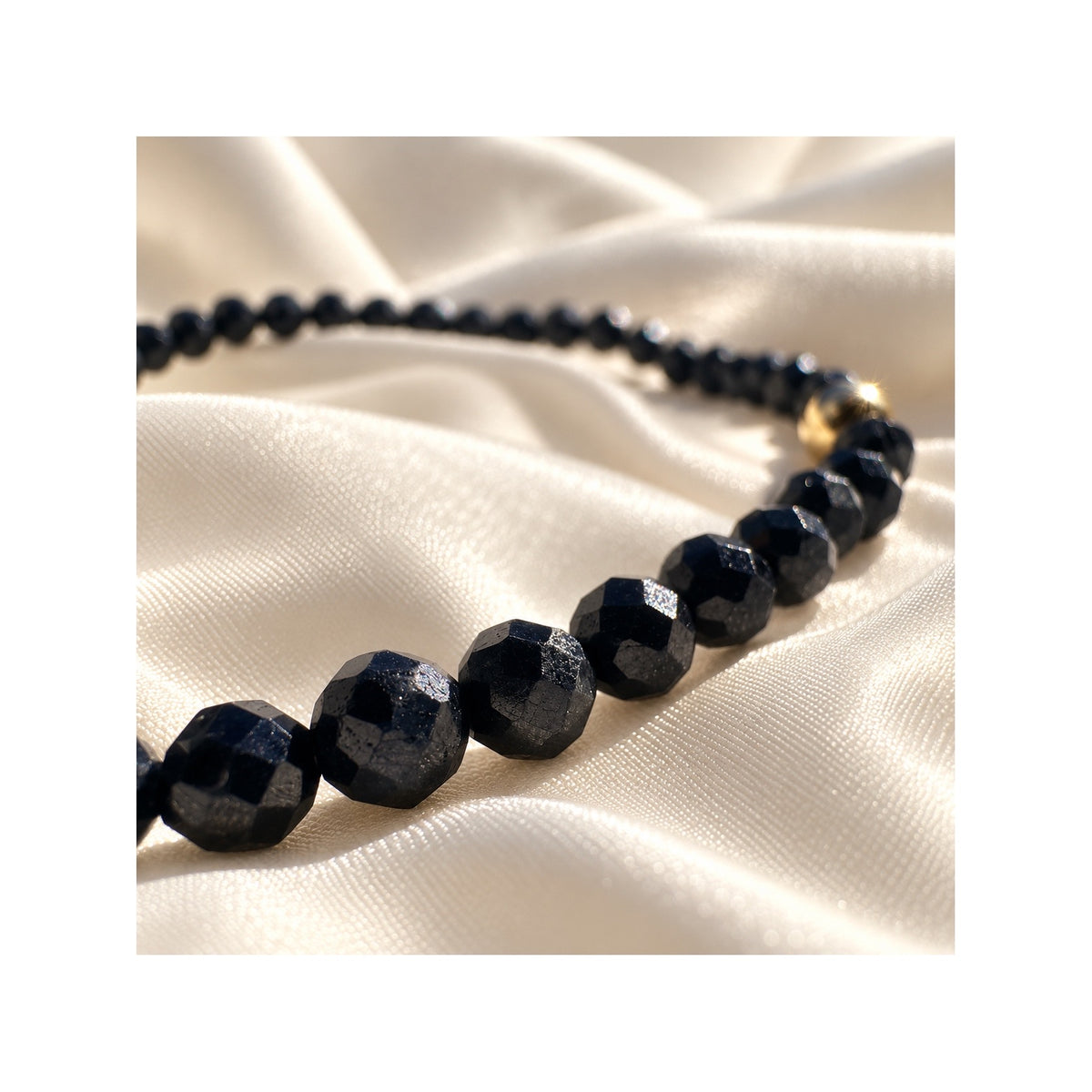 THE WORLD OF TWO — Natural Untreated AAA Blue Sapphire Bracelet · Solid 14k Gold
