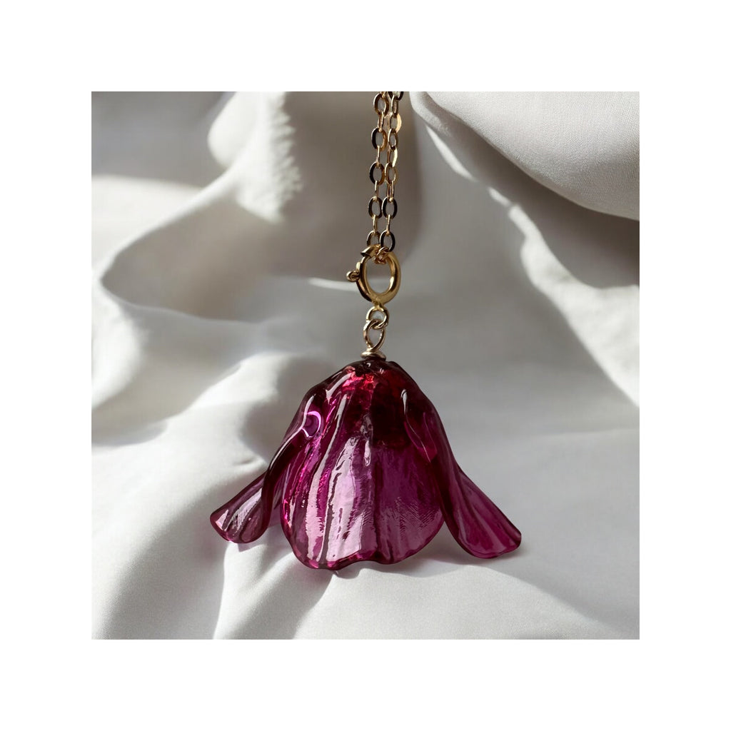 Bloom — Fuchsia Restraint