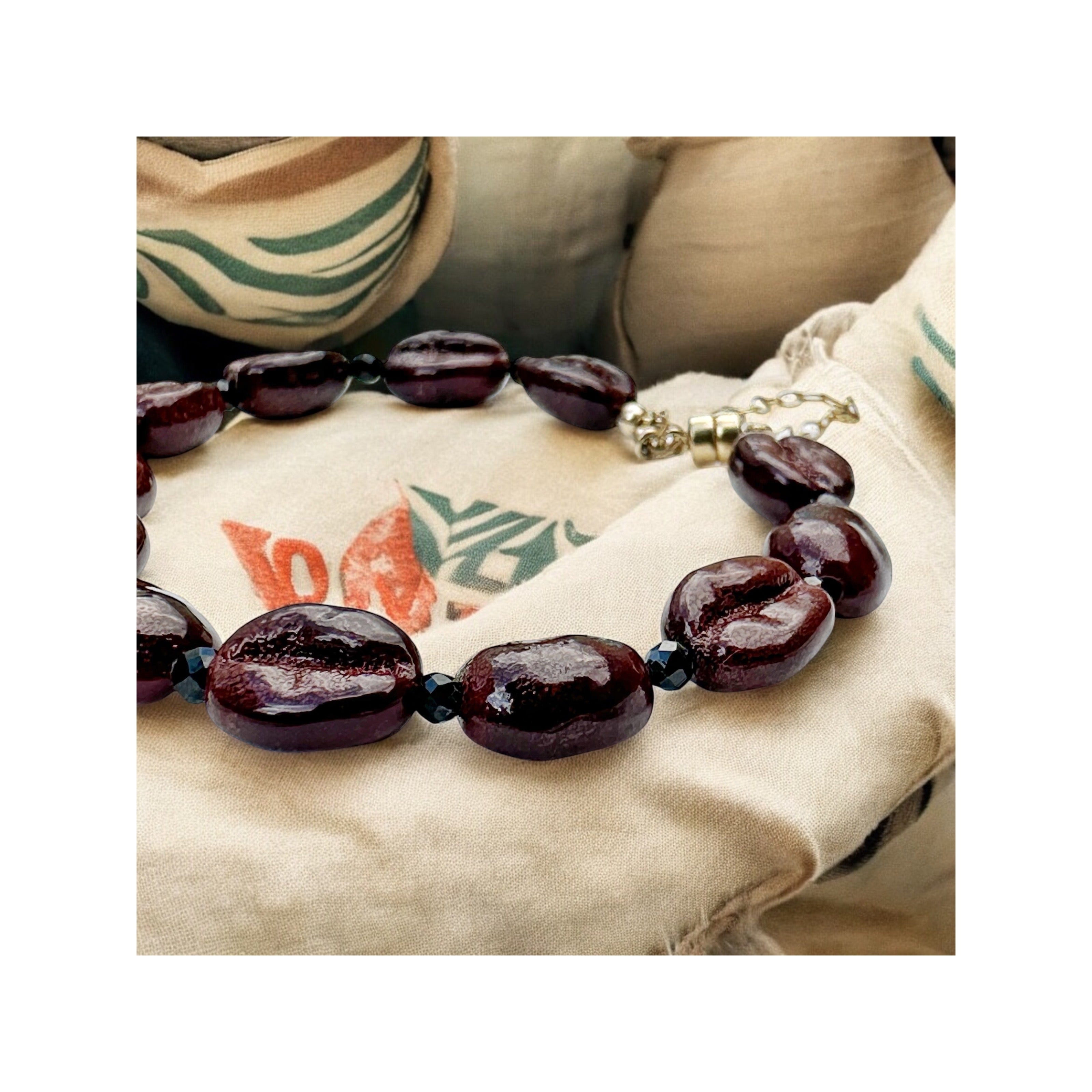 Unspoken Blend – Murano Coffee Bracelet
